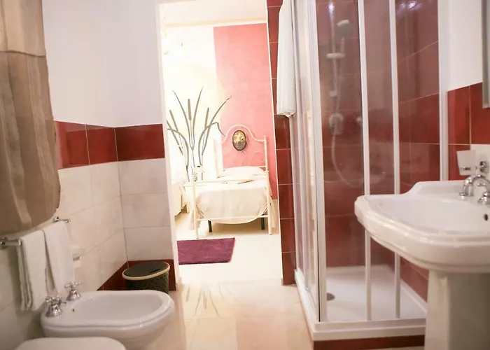 Couette-café Affitta The Queen